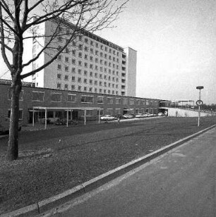 Inbetriebnahme der neuen Urologischen und Chirurgischen Klinik des Städtischen Krankenhauses.