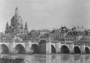 Dresden vom rechten Elbufer unterhalb der Augustusbrücke