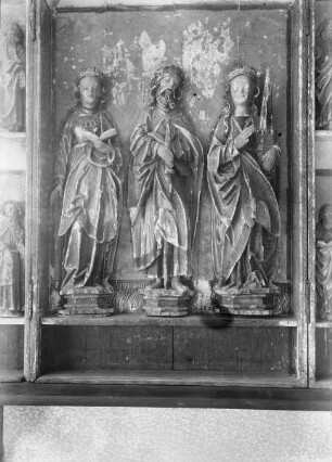 Mitteltafel mit heiliger Margaretha, heiligem Jakobus dem Älteren und heiliger Barbara