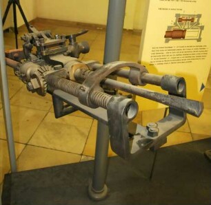 Druckluft-Stoßbohrmaschine