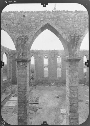 Magdeburg-Altstadt, Johannisbergstraße. Ruine der Kirche St. Johannis. Teilansicht
