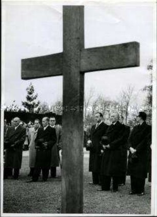 Trauerfeier zum Volkstrauertag auf dem Bonner Nordfriedhof