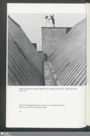 Margaret Bourke-White beim Fotografieren auf einem Dach