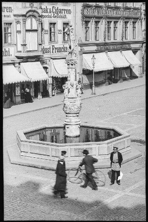Zittau. Rolandbrunnen