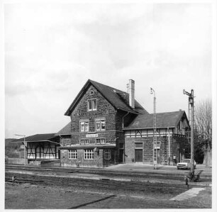 Bahnhof; Dornburg, Bahnhofstraße (Wilsenroth) 83