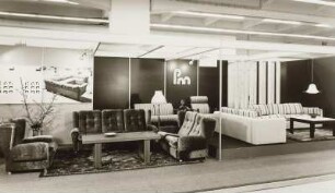 Sitzgruppe mit hoher Lehne (Modell 3721) : Ausstellungskojen mit Sitzgruppen