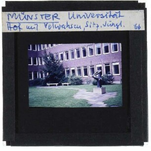 Volwahsen, Sitzender Jüngling,Münster, Westfälische Wilhelms-Universität : Philosophisches Seminar der Westfälischen Wilhelms-Universität Münster