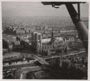 Wehrmachtssoldaten, Blick auf Paris