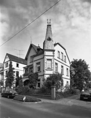 Limburg, Parkstraße 8