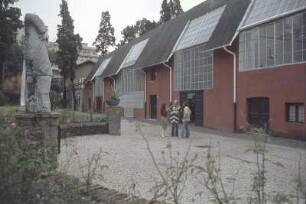 Rom. Villa Massimo. Front der Atelierhäuser