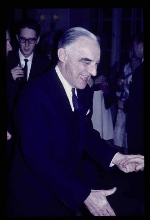 Lucius D. Clay 22.2.62.