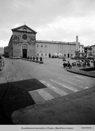 Piazza San Francesco, Prato