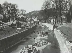 Berggießhübel, neues Flussbett, errichtet nach der Unwetterkatastrophe am 8./9. Juli 1927