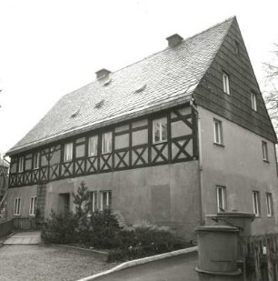 Borstendorf (Grünhainichen-Borstendorf), August-Bebel-Straße 88. Wohnstallhaus (M. 18. Jh.). Straßenansicht