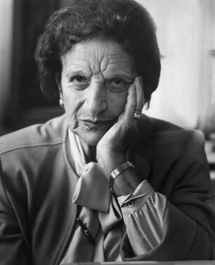 Ida Ehre (1900-1989; österreichisch-deutsche Schauspielerin, Regisseurin und Theaterleiterin). 1986