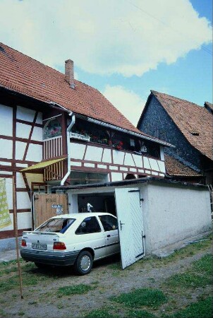 Hof Dorfstr. 17 a/b, Laubengang; Denkmal, 1782 gebaut