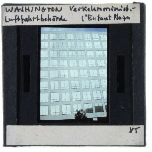 Washington, Enfant Plaza, Wilbur Wright Federal Building / Sitz des U.S. Department of Transportation und der Federal Aviation Administration