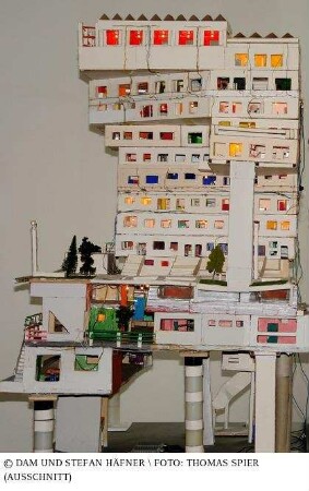 Zukunftsstadt, Modell 1, (Wohnhaus) - Modell des Gesamtgebäudes