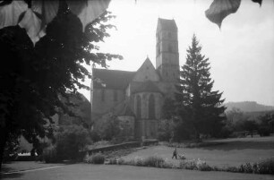 Alpirsbach: Klosterkirche, von den Anlagen aus