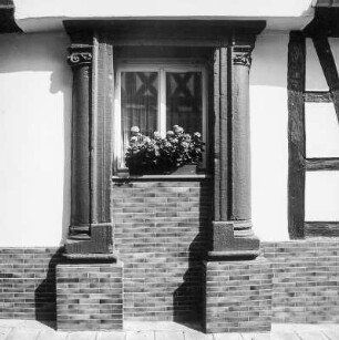 Sachteil Portal (Massivbau); Dreieich, Alte Schulgasse 1