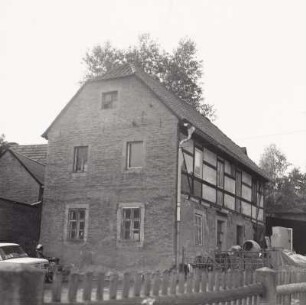 Nebengebäude, Krögis