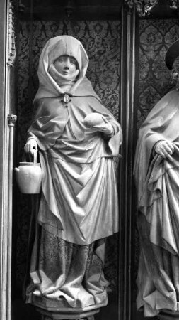 Zwölfbotenaltar, Altarschrein mit Heiliger Elisabeth