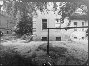 Dresden-Striesen, Voglerstraße 9. Wohnhaus (um 1895). Rückseite (Teilansicht)