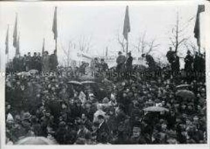 Kundgebung des 2.Deutschen Volkskongresses in Friedrichshain zum 100. Jahrestag der Revolution von 1848