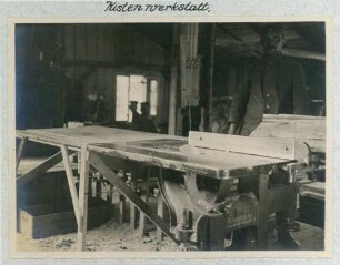 Foto einer Kistenwerkstatt der Nahkampfmittelfabrik Efringen