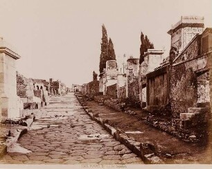 Pompei - Strada dei Sepolcri