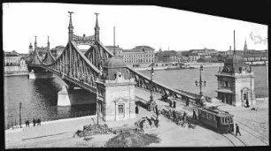 Budapest. Franz-Josephs-Brücke (1894-1896) : Budapest. Franz-Josephs-Brücke (1894-1896; János Feketeházy) über die Donau. Ansicht mit Straßenbahn