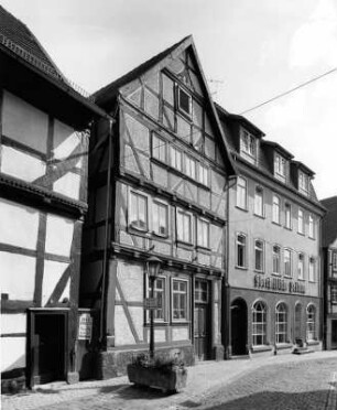 Fachwerkwohnhaus; Alsfeld, Am Kreuz 8
