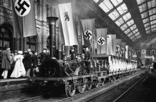 Berlin: "Der Adler" im Potsdamer Bahnhof, von rechts gesehen