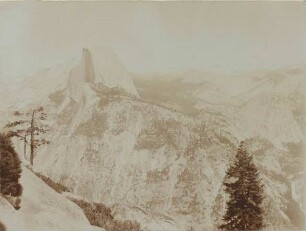 Yosemite Valley: the "Half Dome" : 8823 feet above sea, 1443 meters above valley