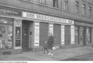 Dienstleistungen, 1972-1975