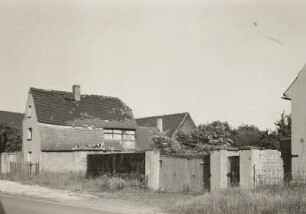 Breunsdorf. Gehöft, Nr. 56 (1801/1850). Straßenansicht. Zustand nach Freizug für Kohleabbau