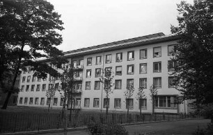 Einweihung des Neubaus der Landesfrauenklinik.