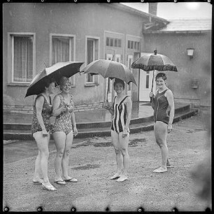 Jugendlicheim Kinderferienlager in Prieros-Brück, Bild 3, Juli 1964. SW-Foto © Kurt Schwarz.