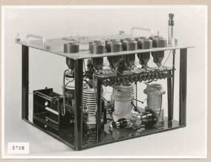 Hochspannungsgleichrichter HF 2854, Vervielfacher, Gesamtansicht; Foto, 1953