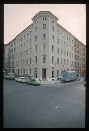 Diapositiv: Waldemarstr. 46, Adalbertstr. 79, August 1984