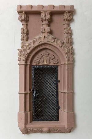 Evangelische Pfarrkirche, ehemals Sankt Maria — Tabernakel Sakramentshaus