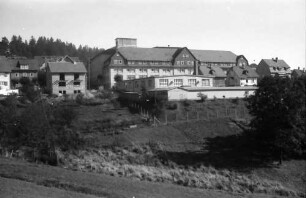 St. Georgen (Schwarzwald): Dual Plattenspielwerkfabrik