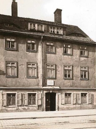 Dresden, Friedrichstraße : Dresden-Friedrichstadt, Friedrichstraße 5. Wohnhaus mit Inschrift "Hier wohnte Goethe als Leipziger Student beim Schuster Hauck März 1768"