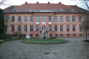 Rühstädt, Am Schloss 3