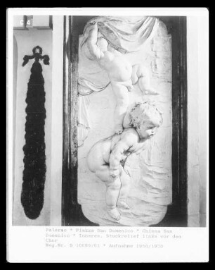 Relief mit Putten