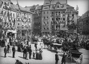 Bautzen, Hauptmarkt. Huldigung für Friedrich August III., König von Sachsen am 29. Mai 1905