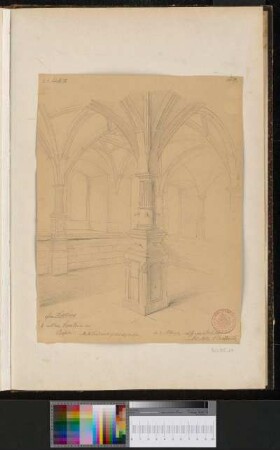 Perspektivische Innansicht der Erdgeschosshalle mit einer Brunnensäule und Wasserröhren auf einem Postament im leeren Wasserbecken