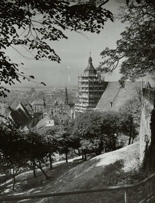 Pirna, Marienkirche : Pirna. Blick vom Schloßberg nach Nordosten gegen die Marienkirche
