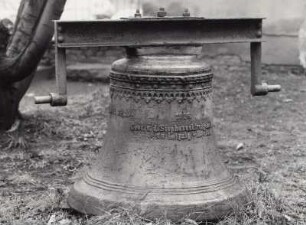 Glocke. Leipzig-Mockau : Glocke, 1926. . Bronzeguß. Leipzig-Mockau-Nord, Stephanuskirche