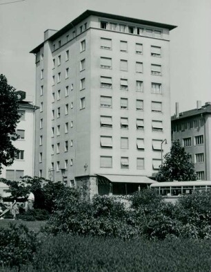 Hotel Hessischer Hof, 1951-1961